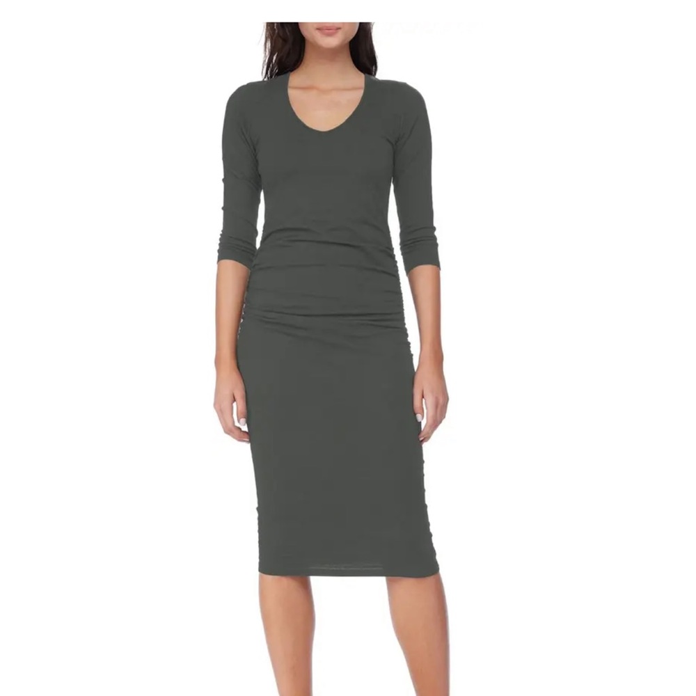 Micheal Stars Ruched Midi Dress. NWOT. Size L.